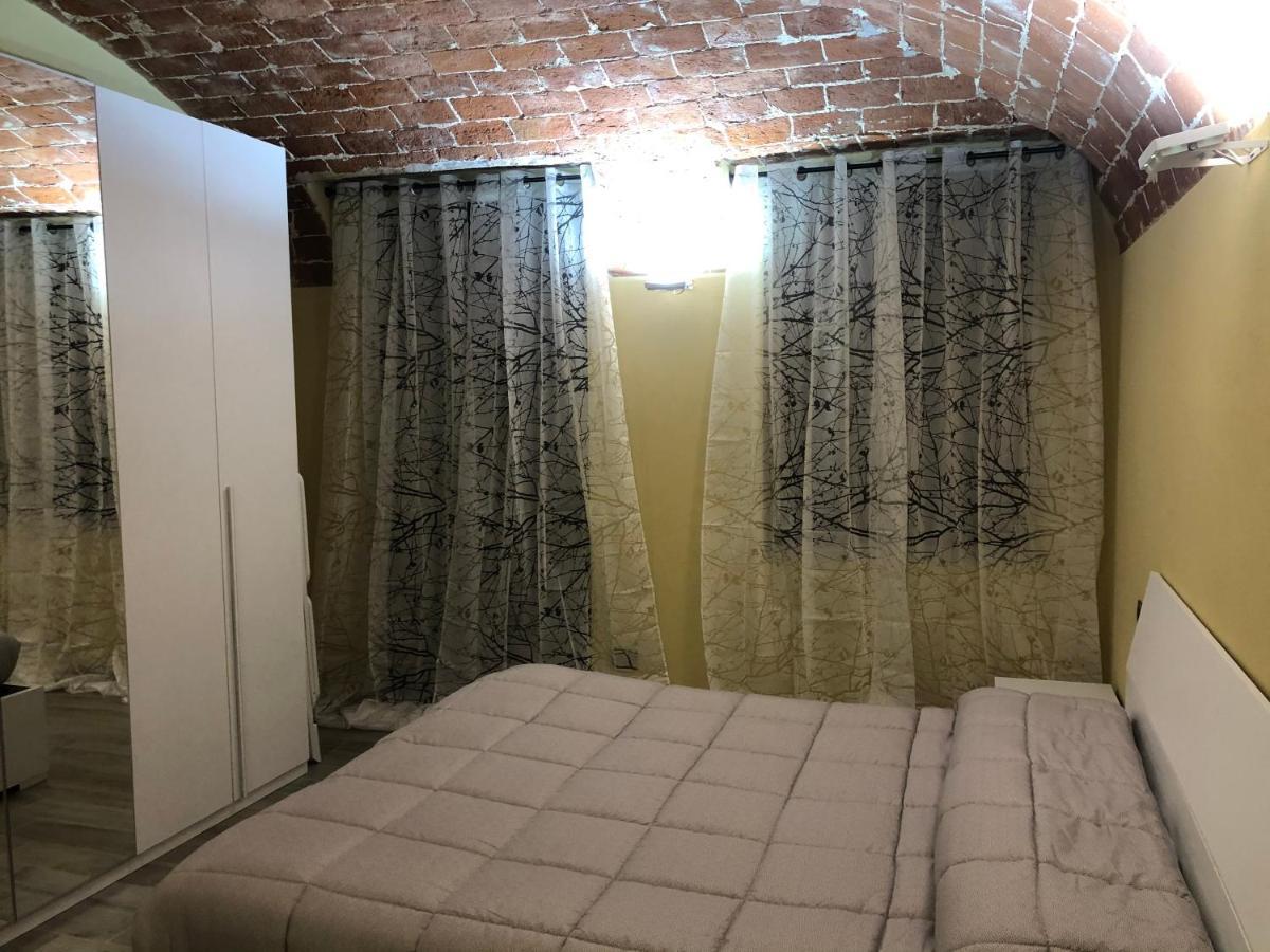 カザーレ・モンフェッラートResidenza Nikolアパートメント エクステリア 写真